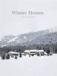 Winter Homes Cozy Living in Style /anglais