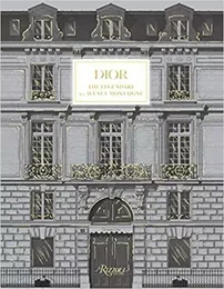 Dior : The Legendary 30, Avenue Montaigne /anglais