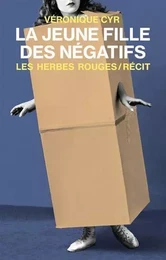 LA JEUNE FILLE DES NEGATIFS