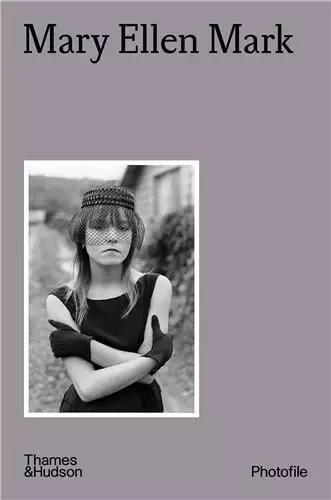 Mary Ellen Mark (Photofile) /anglais -  BENICHOU CAROLINE - THAMES HUDSON