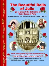 Book N° 19 The Beautiful Dolls of Julia go to pray at the Cathedral of Notre Dame of Paris