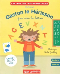 Gaston le hérisson joue avec les lettres