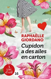 CUPIDON A DES AILES EN CARTON