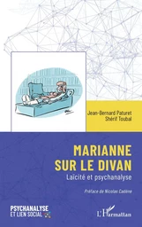 Marianne sur le divan