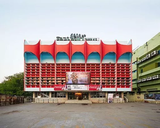 Haubitz + Zoche Hybrid Modernism Movie Theatres in South India /anglais -  HAUBITZ + ZOCHE - SPECTOR BOOKS