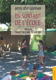 En sortant de l'école